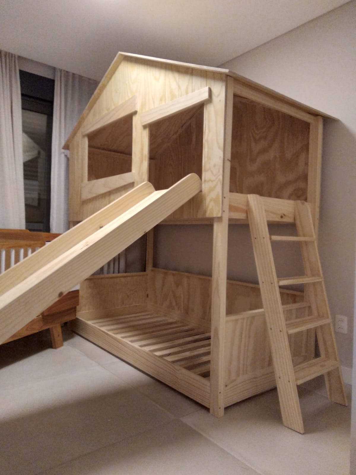 Cama Montessori