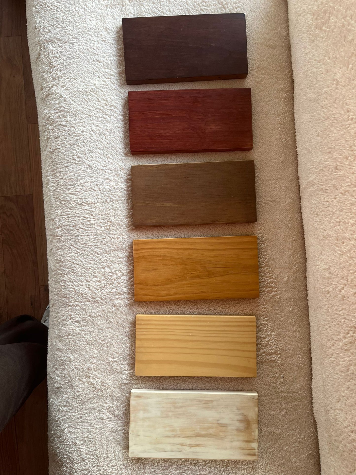 Mesa Auxiliar Bendita, de Esterilla, Hierro Y Madera