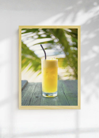 Cuadro Decorativo Playa, Jugo Amarillo Palmera