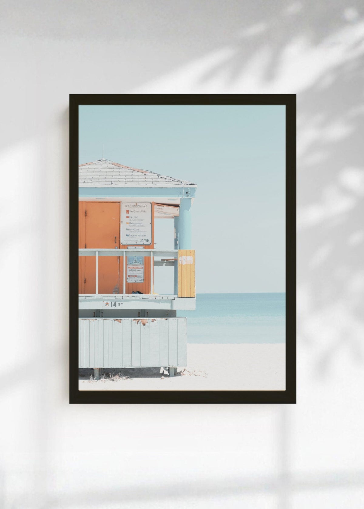Cuadro Decorativo Playa, Puesto Guardavidas Naranja
