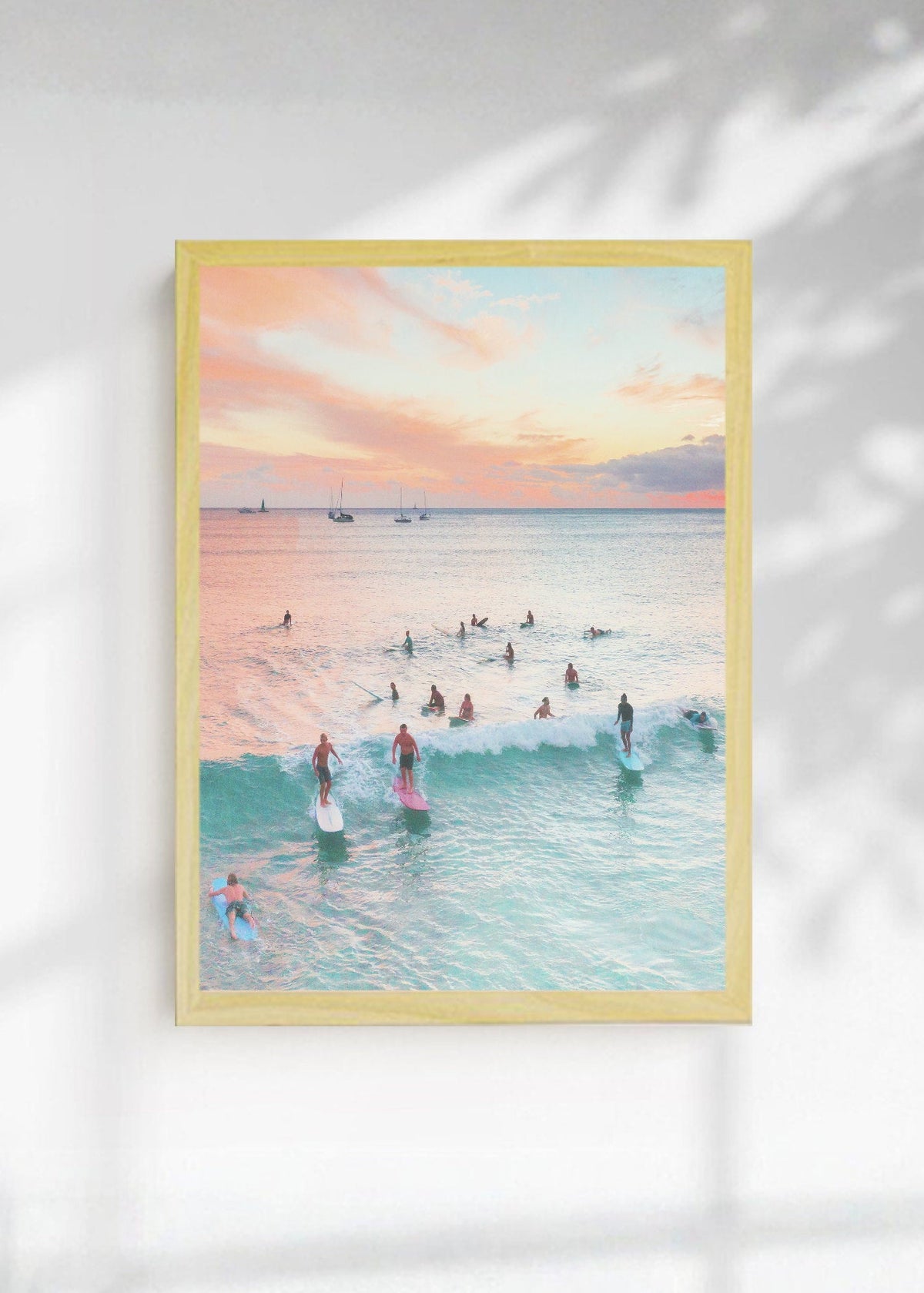 Cuadro Decorativo Playa, Surfistas Atardecer Pastel