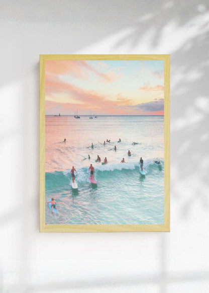 Cuadro Decorativo Playa, Surfistas Atardecer Pastel