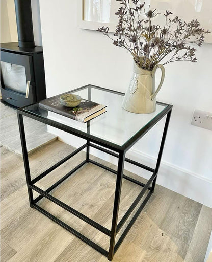 Mesa Auxiliar De Metal Aria Glass