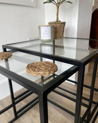 Mesa Nido Aria Glass