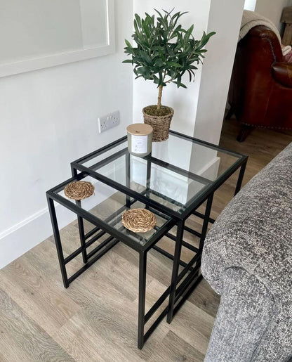 Mesa Nido Aria Glass